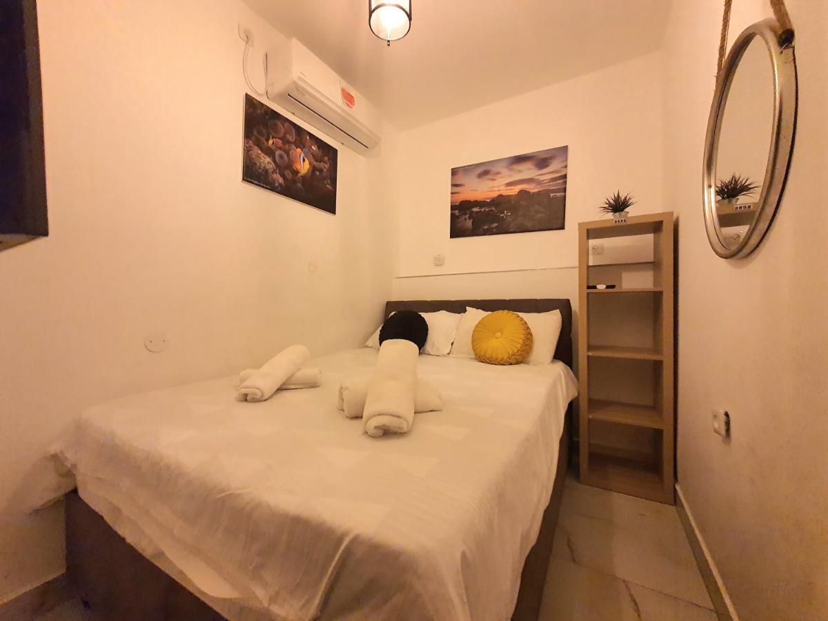 Barak Royal Suites Vip 134 - חמש דקות מהים ומהטיילת เอลัต ภายนอก รูปภาพ